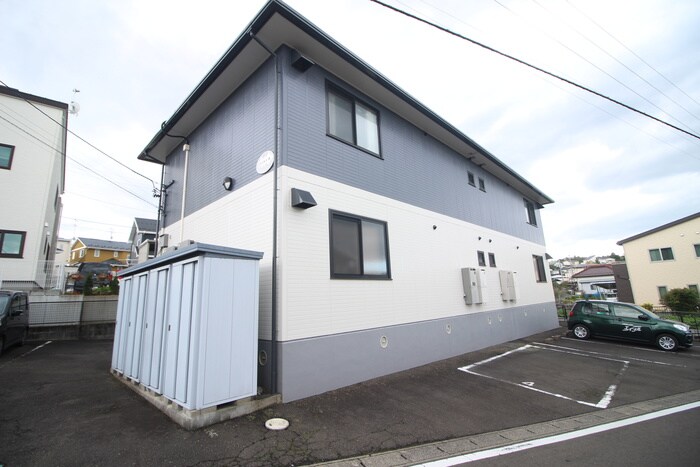 ハイネス悠の物件外観写真