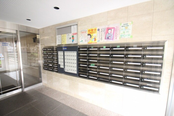 ガ－デンプラザ泉中央の物件外観写真