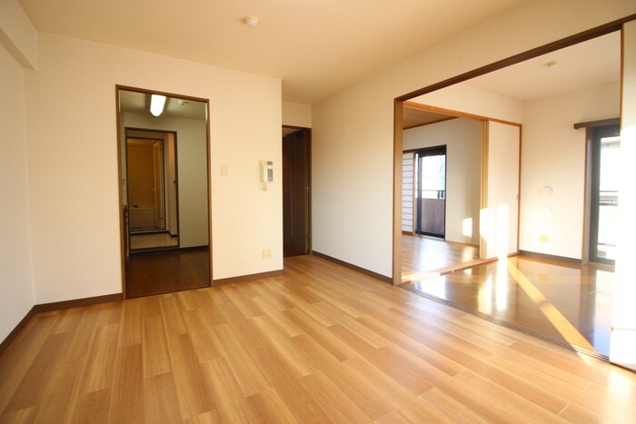 ガ－デンプラザ泉中央の物件内観写真