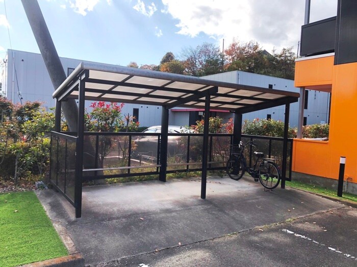 ラ・ロシエールⅡの物件外観写真