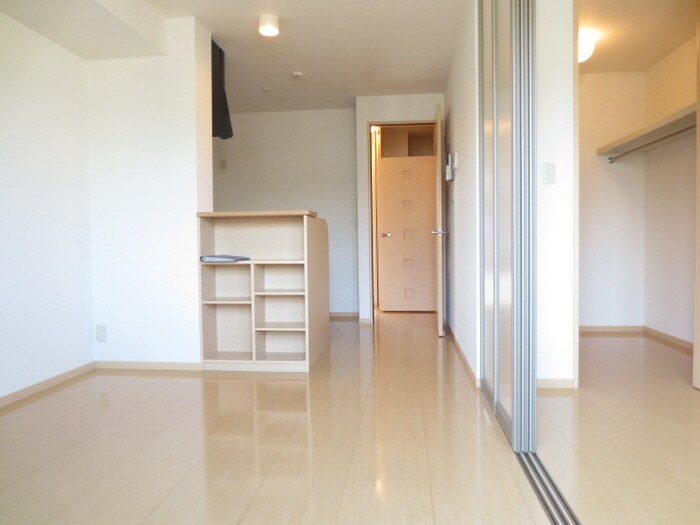 ロ－ズガ－デンＤ棟の物件内観写真