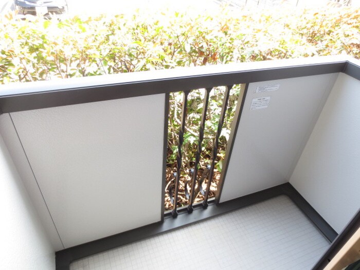 ロ－ズガ－デンＤ棟の物件内観写真