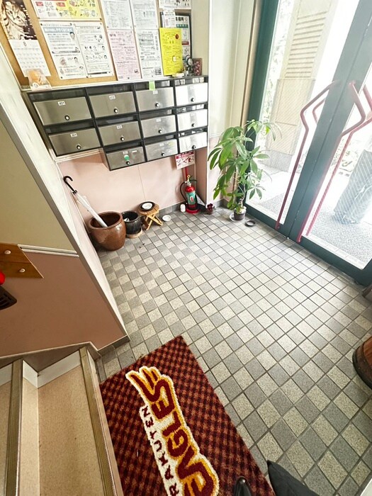 ファミールかんのの物件外観写真