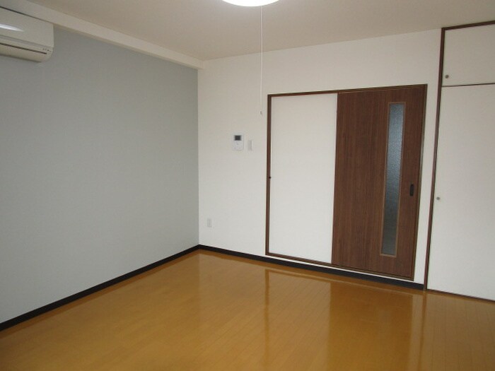 カトウビルの物件内観写真