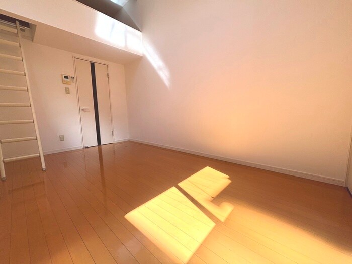 オレンジヒルズの物件内観写真