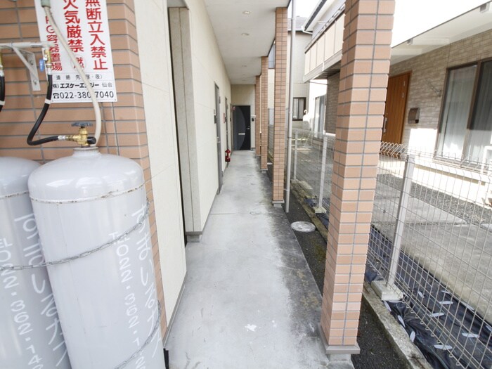 オレンジヒルズの物件外観写真