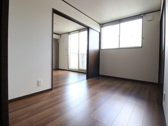 ラクラス通町の物件内観写真