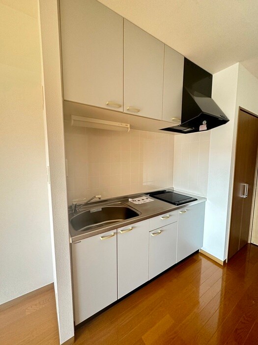 カ－サ・デル・プラド北目町の物件内観写真