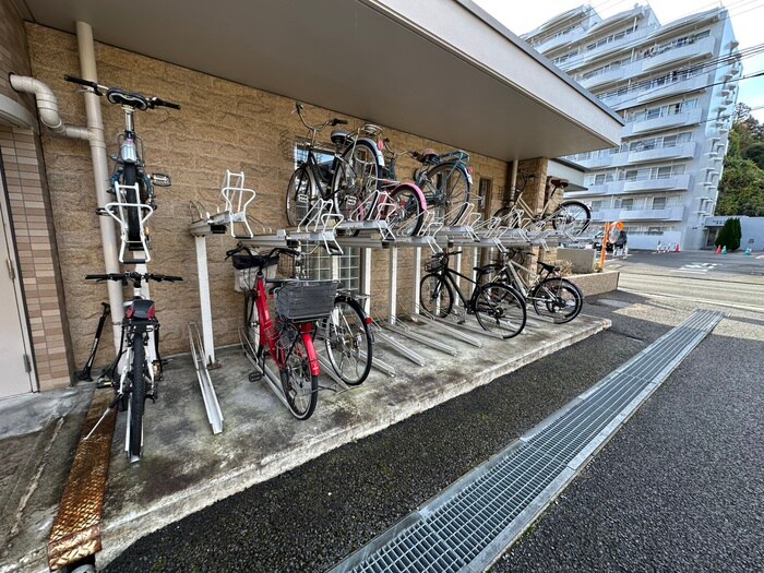 メゾン霊屋の物件外観写真