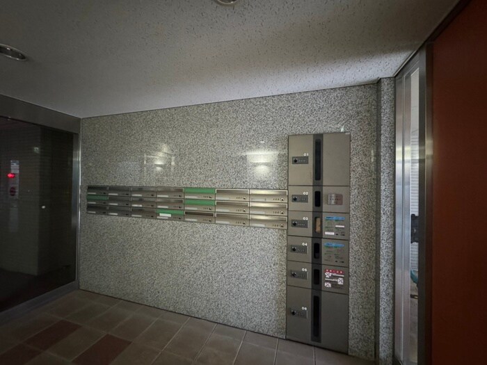 ノア本屋敷の物件外観写真