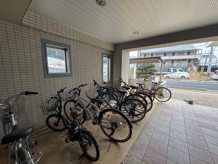 ノア本屋敷の物件外観写真