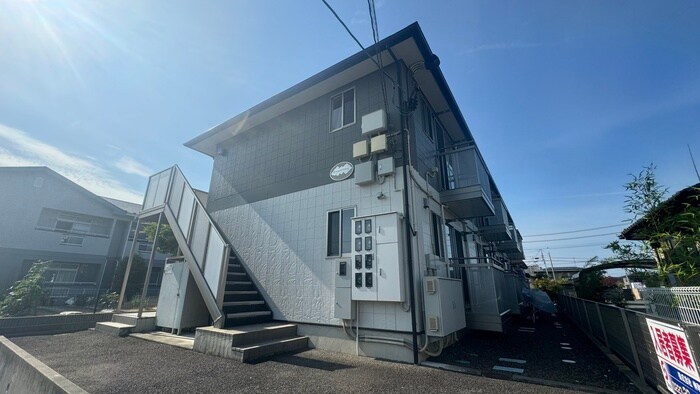 セジュ－ル・モナリエＫの物件外観写真