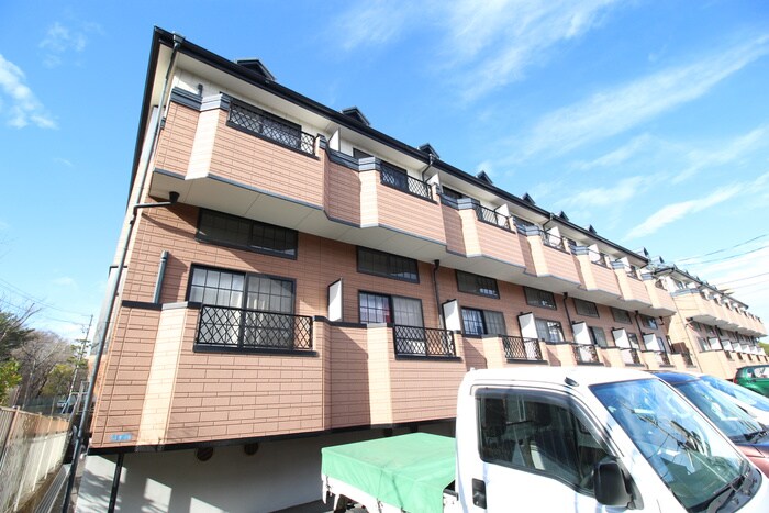 サンヒルズ国見1番館の物件外観写真