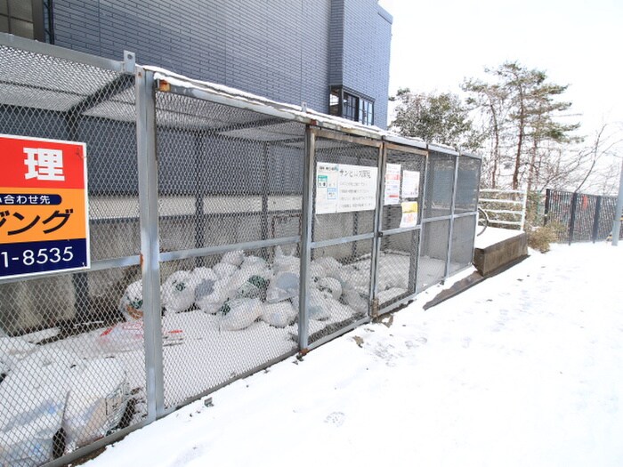 サンヒルズ国見1番館の物件外観写真