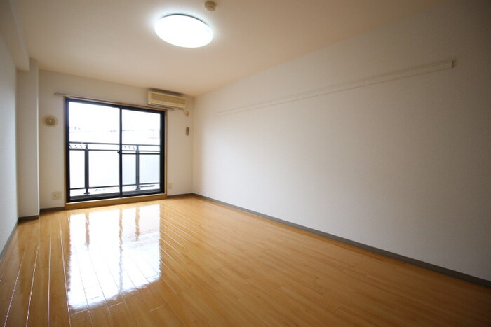 サンフレア金屋敷の物件内観写真