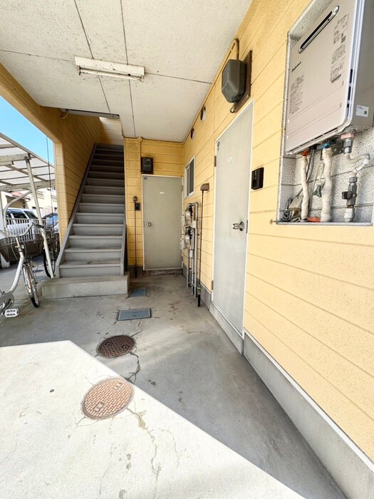 コーポ楓の物件外観写真