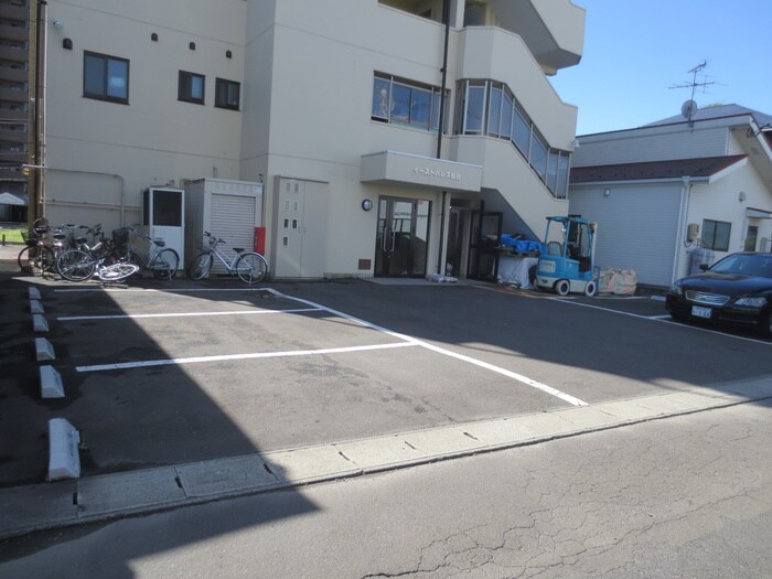 イ－ストパレス仙台の物件外観写真