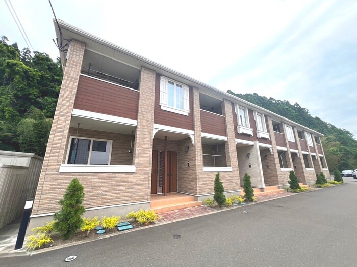 メゾンアスティケⅠの物件外観写真