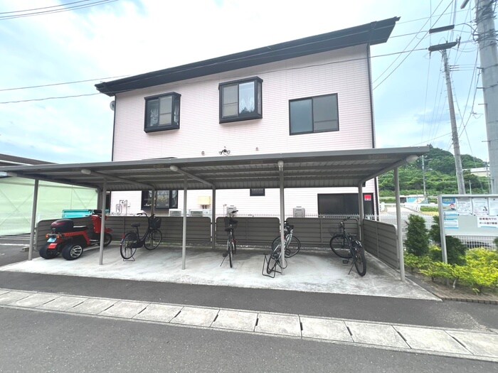 メゾンアスティケⅠの物件外観写真