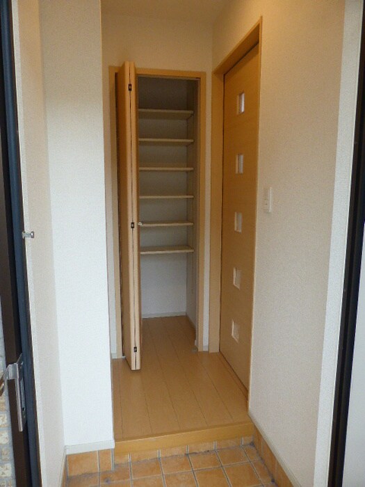 メゾンアスティケⅠの物件内観写真