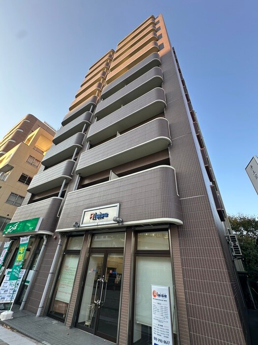 榴岡レジデンス壱番館の物件外観写真