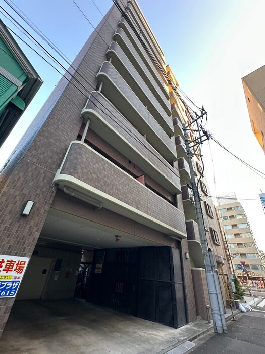 榴岡レジデンス壱番館の物件外観写真