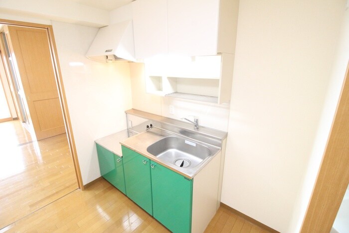 クレスト連坊の物件内観写真