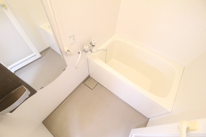 クレスト連坊の物件内観写真