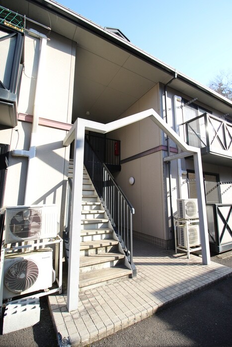 ラフィーネ栗生の物件外観写真