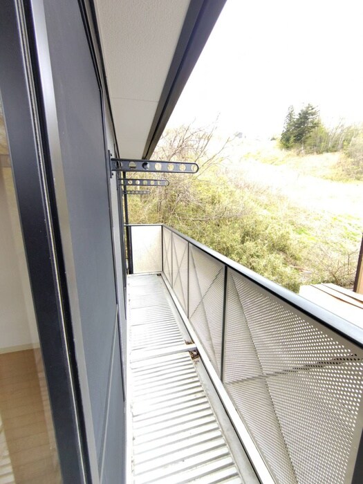 ラフィーネ栗生の物件内観写真