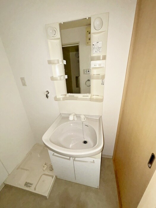 スクエア泉中央の物件内観写真