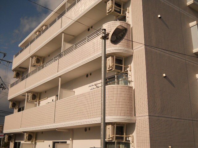 グリシ－ナフロ－ルの物件外観写真