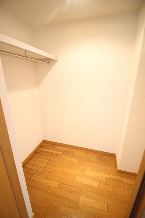 グリシ－ナフロ－ルの物件内観写真