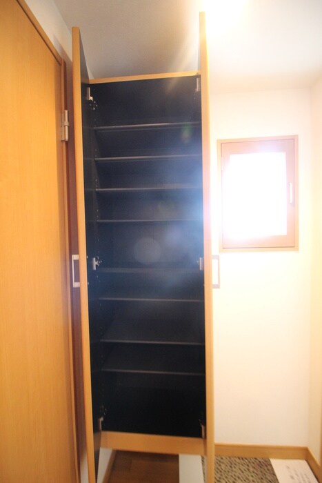 グリシ－ナフロ－ルの物件内観写真