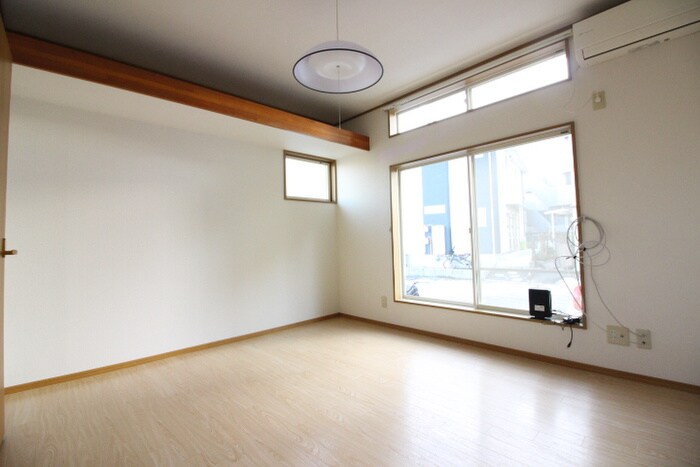 リバフィールズの物件内観写真