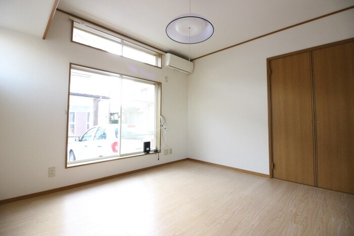 リバフィールズの物件内観写真