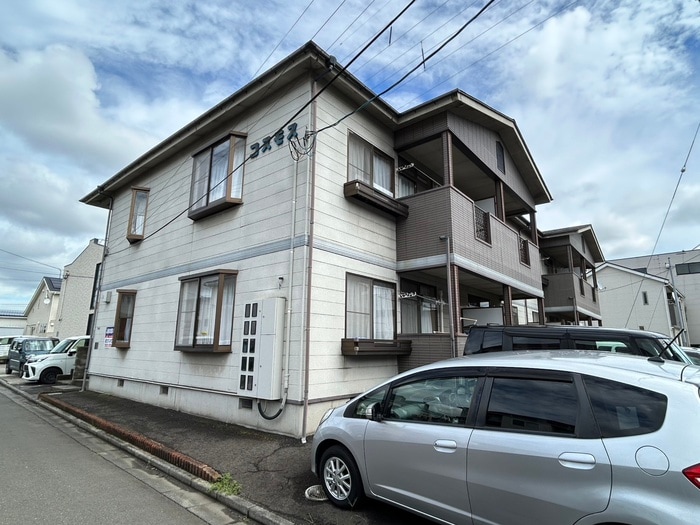 コスモスの物件外観写真