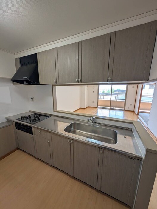 高砂関弐番館の物件内観写真