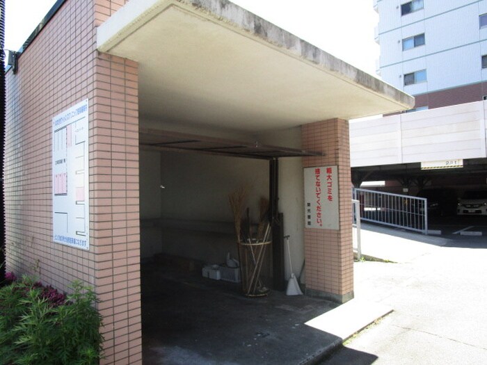 高砂関弐番館の物件外観写真