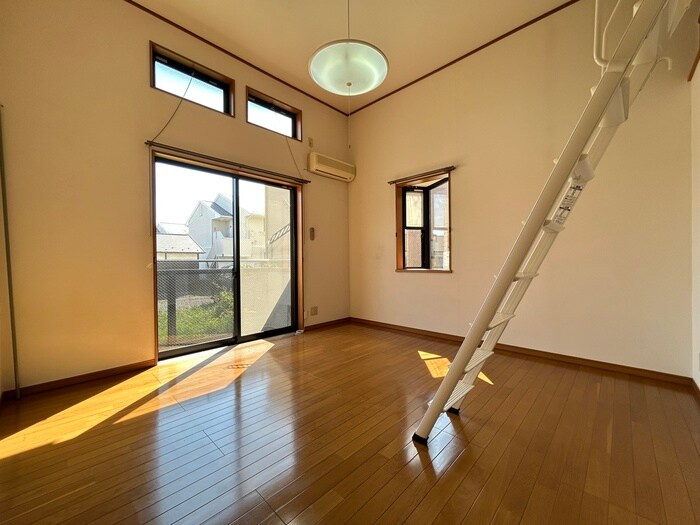 ＡＬＴＥＣ　ＤＥＵＸの物件内観写真