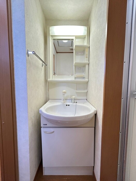 ＡＬＴＥＣ　ＤＥＵＸの物件内観写真