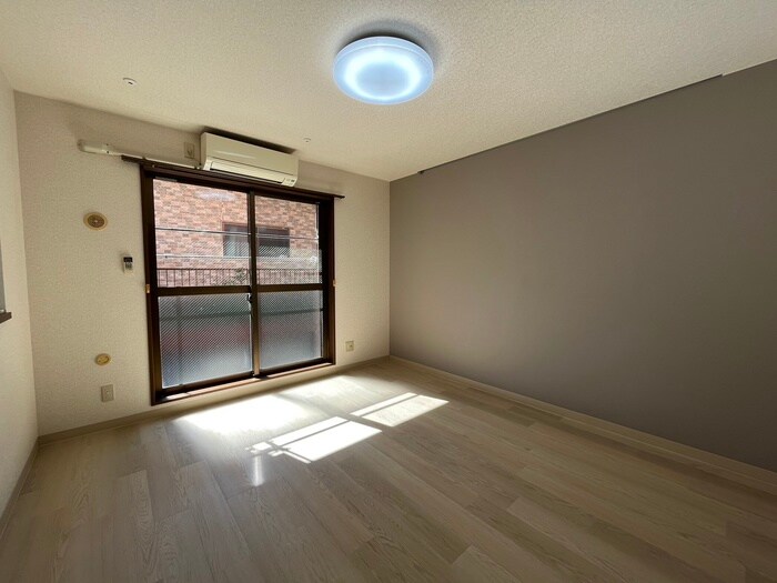 リヴィエール高砂の物件内観写真