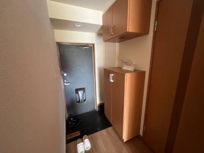 グランディ－ル泰英１号館の物件内観写真