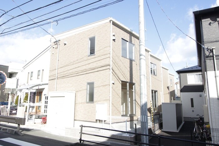 ビッグウィルの物件外観写真