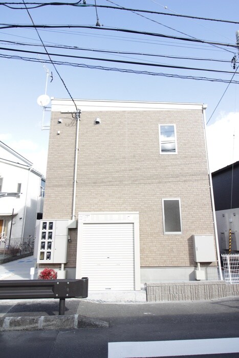 ビッグウィルの物件外観写真