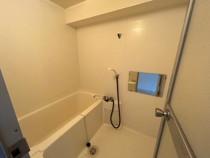 松栄タワ－イン宮城野の物件内観写真