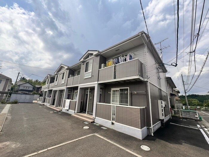 サン・アベニューＡの物件外観写真