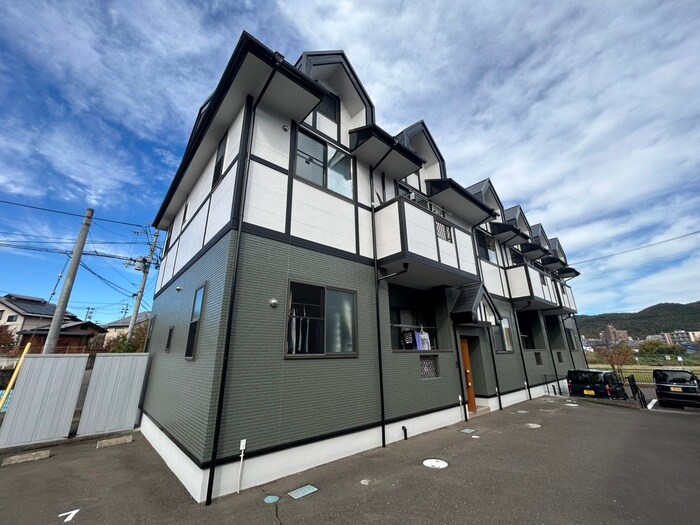 ナチュ－ル弐番館の物件外観写真