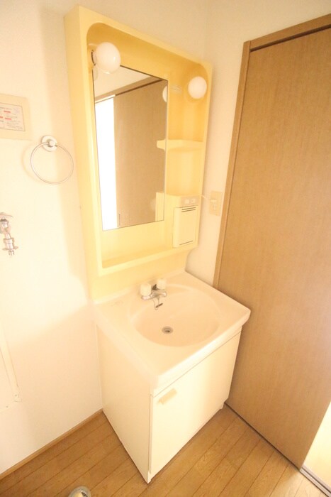 ラ・メルベイユＣ棟の物件内観写真