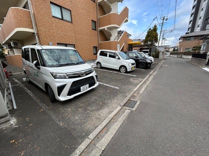 アヴニール・カルティエの物件外観写真